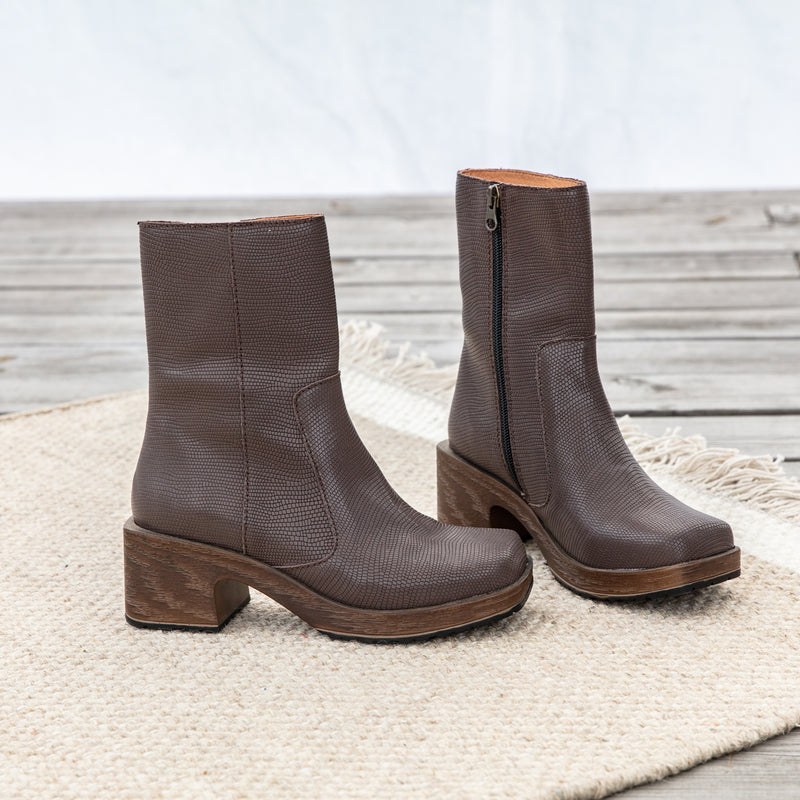 Ines Boot Brown