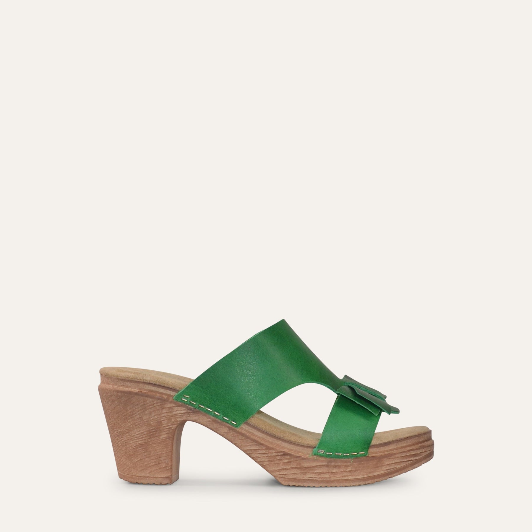 Linn green leather clog mule side, Calou Stockholm