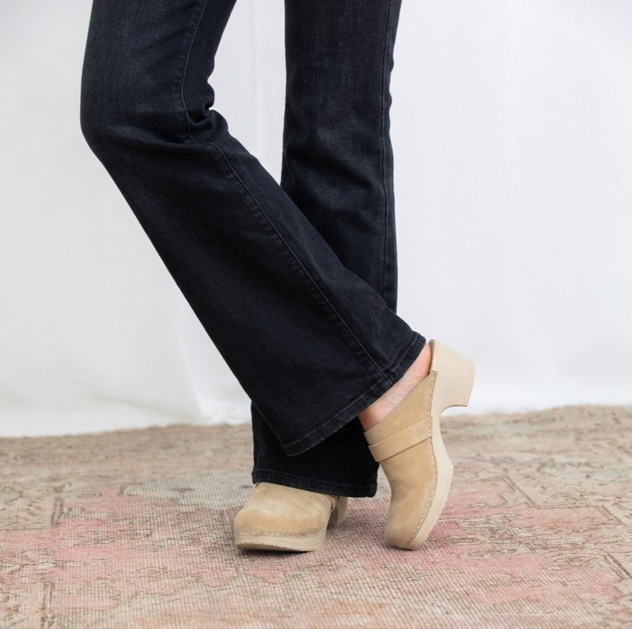 Annika beige