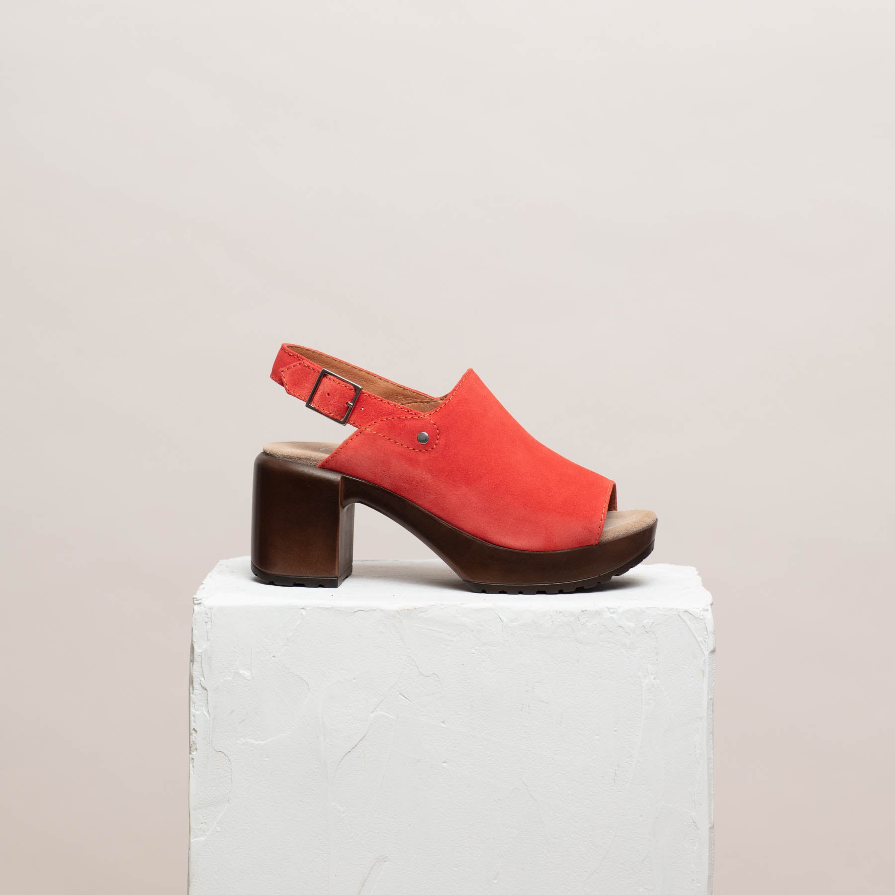 Calou Stockholm Kim Red Suede Clog Sandal