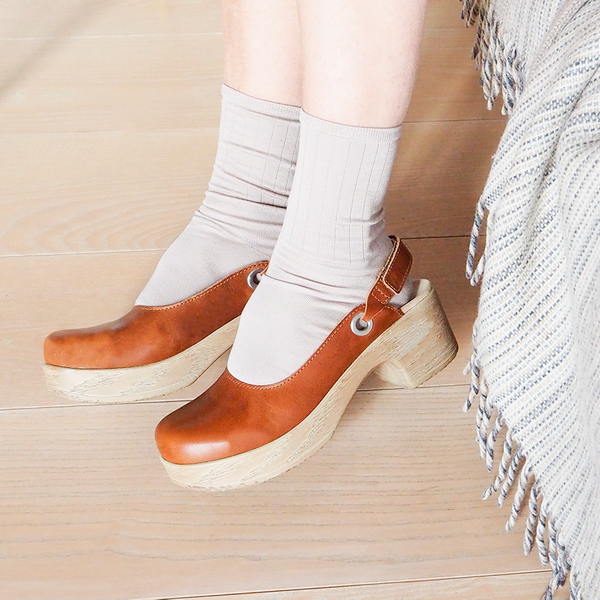 Clogs and socks, a love story!