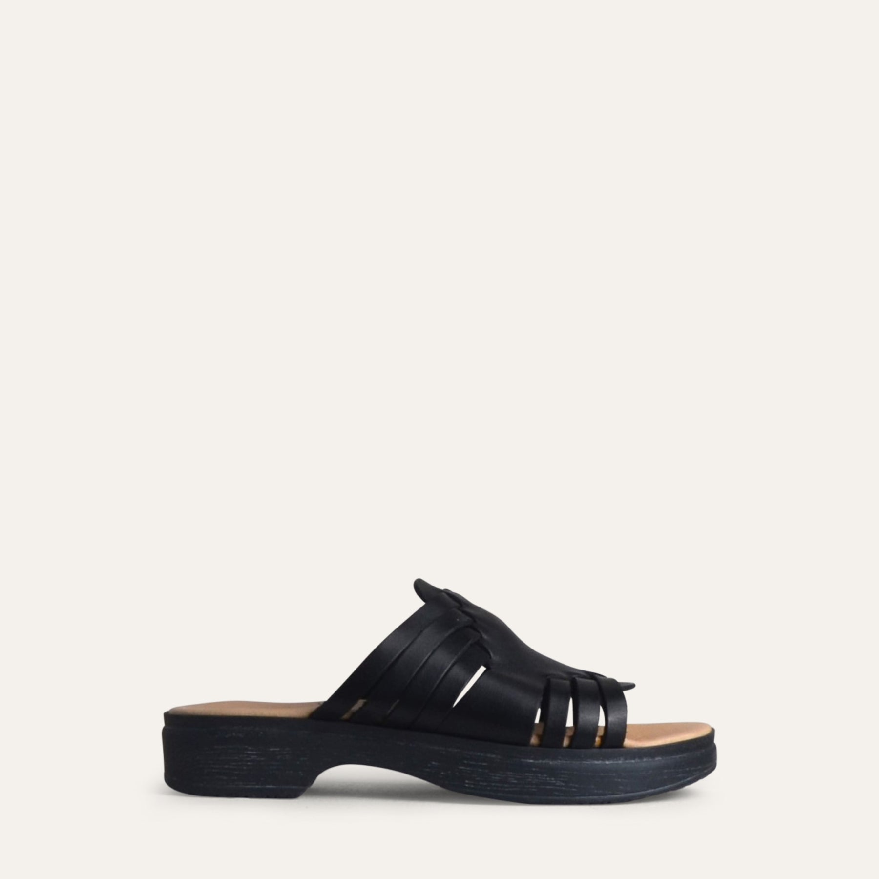 Andrea black leather clog sandal Calou