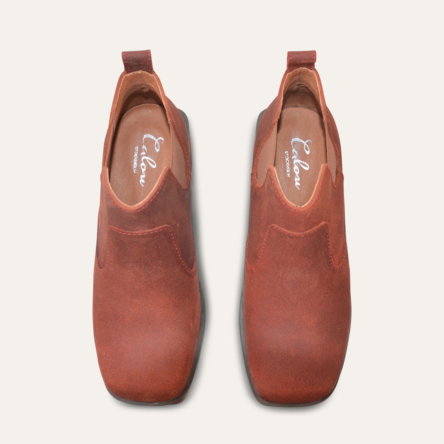 Billie rust brown suede boots with square toe, Calou Stockholm