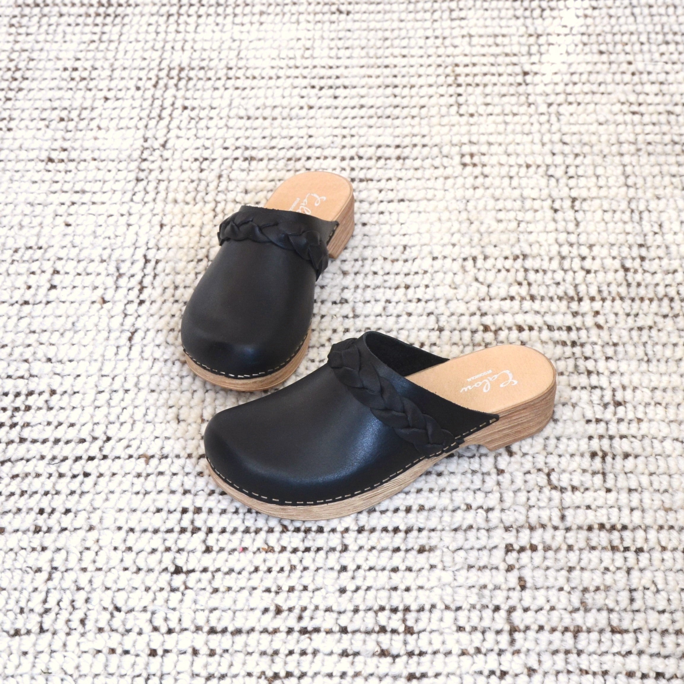 Stilvolle Clogs für Frauen — Modern. Komfortabel.