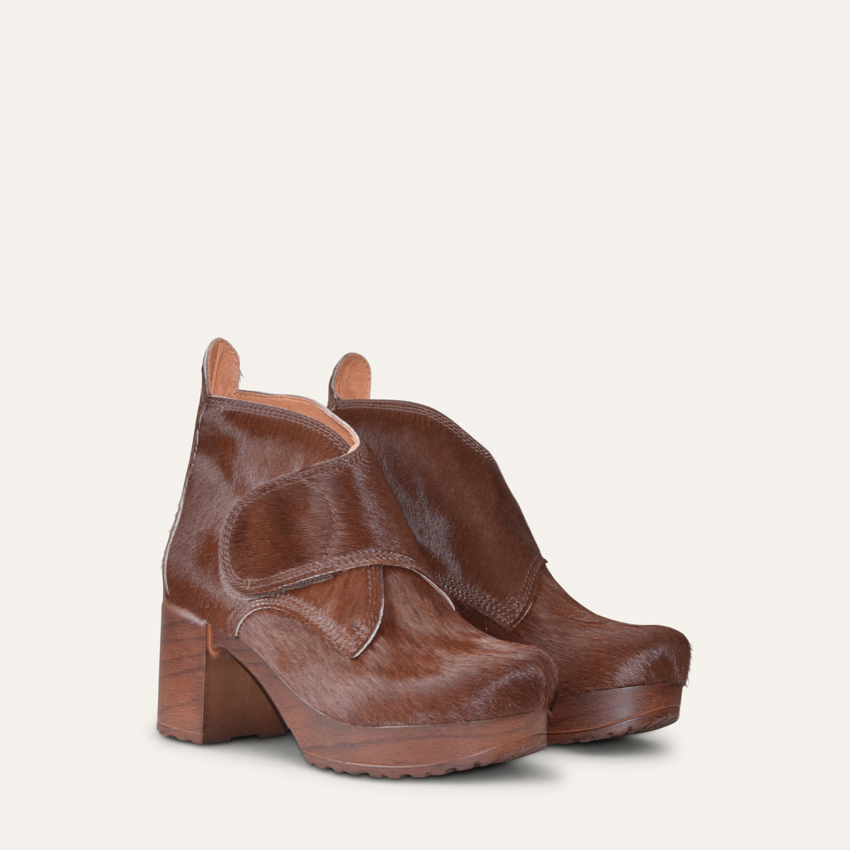 Ingela  Brown pony hair