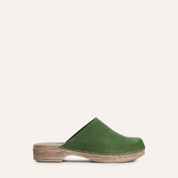 Helena green leather clog calou stockholm