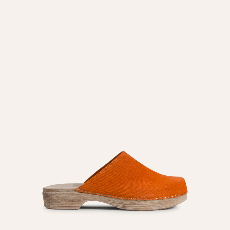Helena orange leather clog calou stockholm