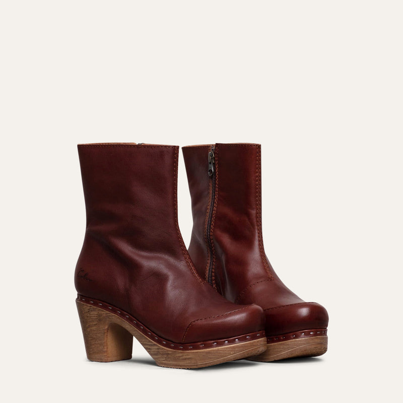 Milly cognac leather boot