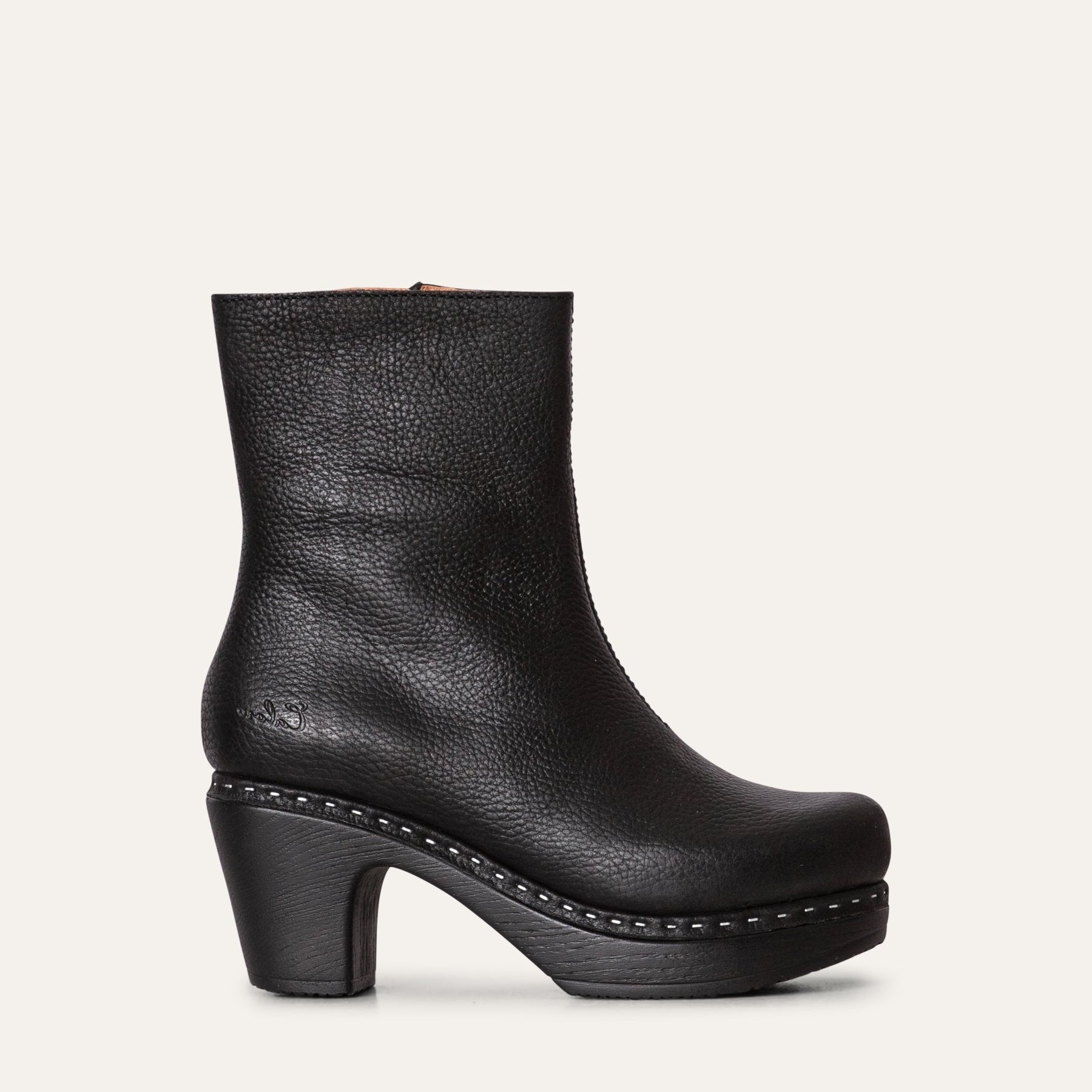 Calou Stockholm Molly Black leather clog boot