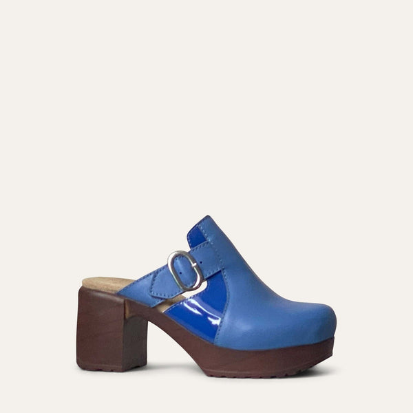 Sonja blue leather clog